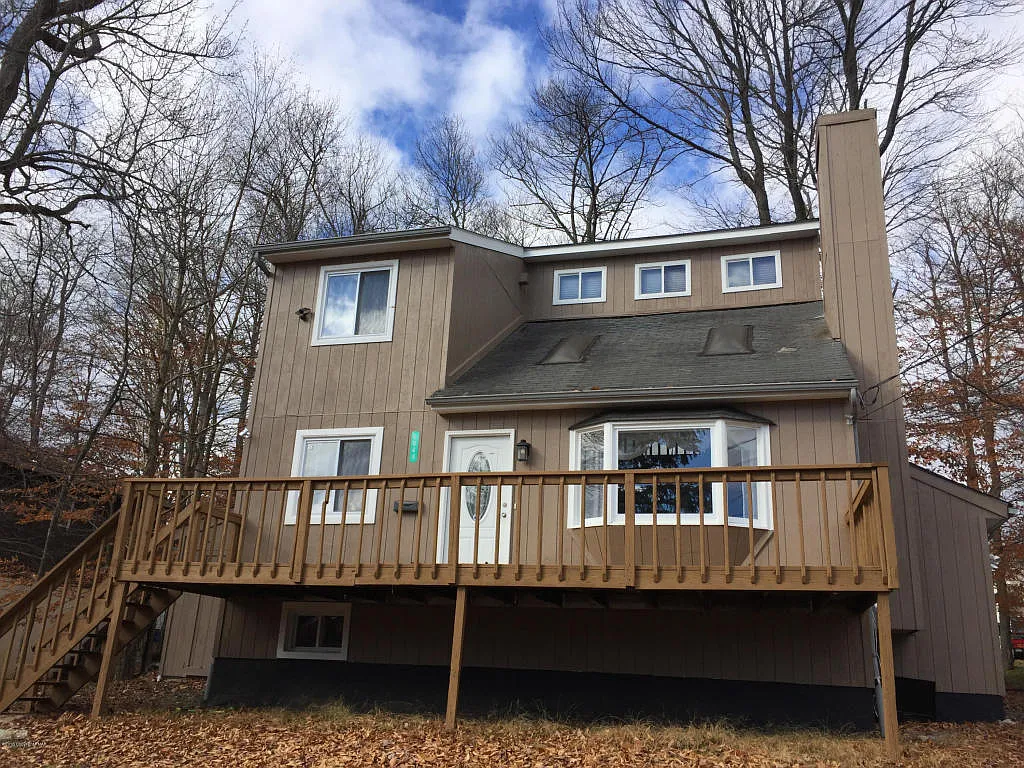 6044 Boardwalk Dr photo 1