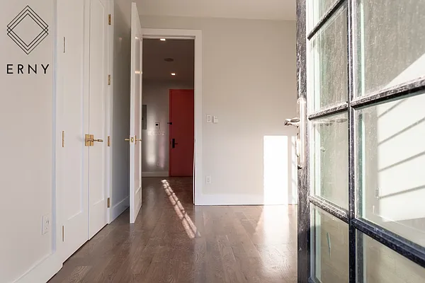 Rented by ERNY LLC | media 2