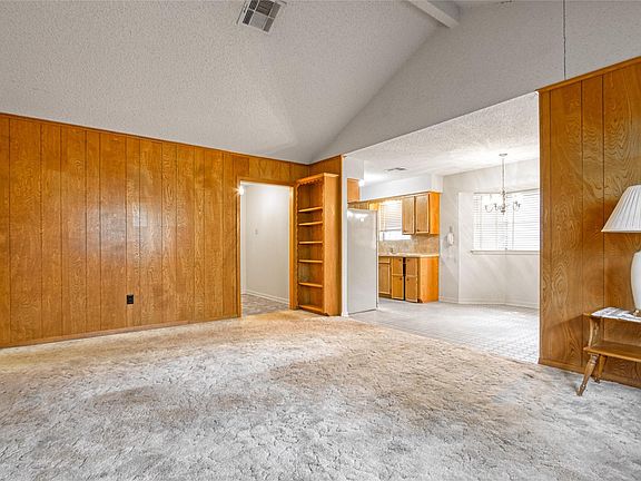 5th image of 5742 Weeping Willow Rd