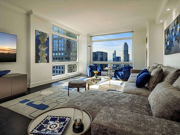 4th image of 721 5th Ave APT 57H