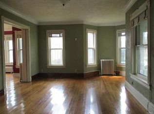 20 N Oak St, Belleville, IL 62220