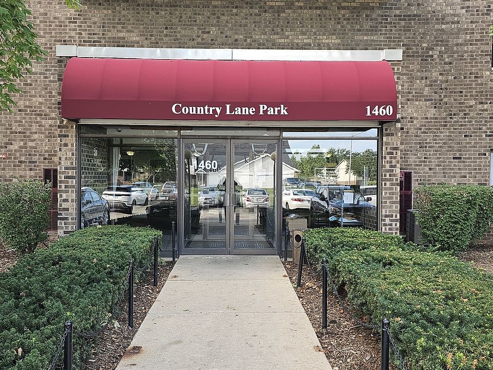1st image of 1460 Fairlane Dr APT 518