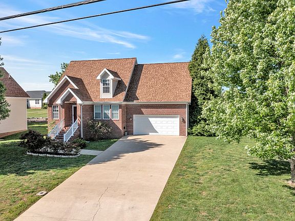 2nd image of 134 Marcal Dr