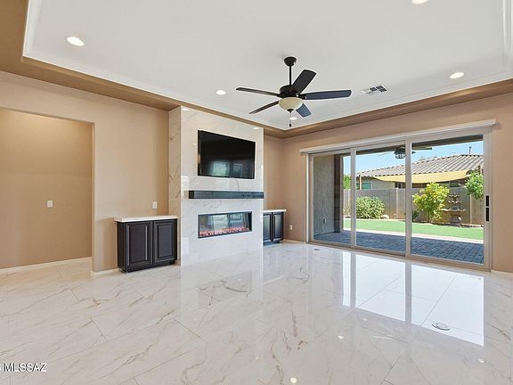 3rd image of 1138 W Peaceful Meadow Path