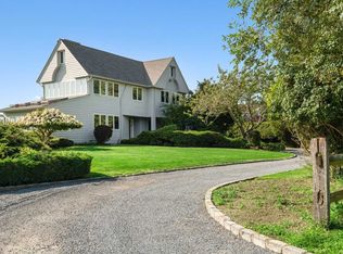 43 Tuthill Ln, Remsenburg, NY 11960