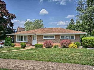 122 Sunset Dr, New Cumberland, PA 17070