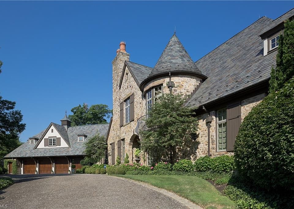 60 Kensington Oval, Rocky River, OH 44116 Zillow