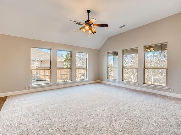 2nd image of 775 Fannin Dr