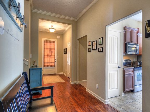 2nd image of 7918 Ivy Lake Ln