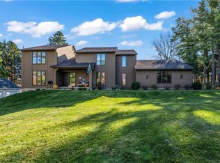 26 Wood Stone Rise, Pittsford, NY 14534