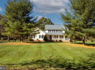 136 Firefly Ln, Martinsburg, WV 25403