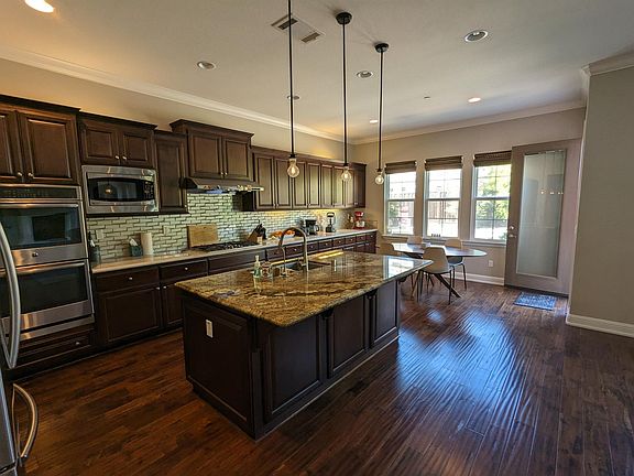 5th image of 18250 Serra Pl