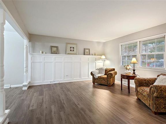 2nd image of 507 NE 1st St