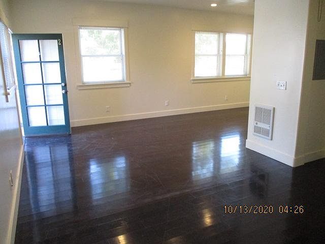 1st image of 2300 De La Vina St #2