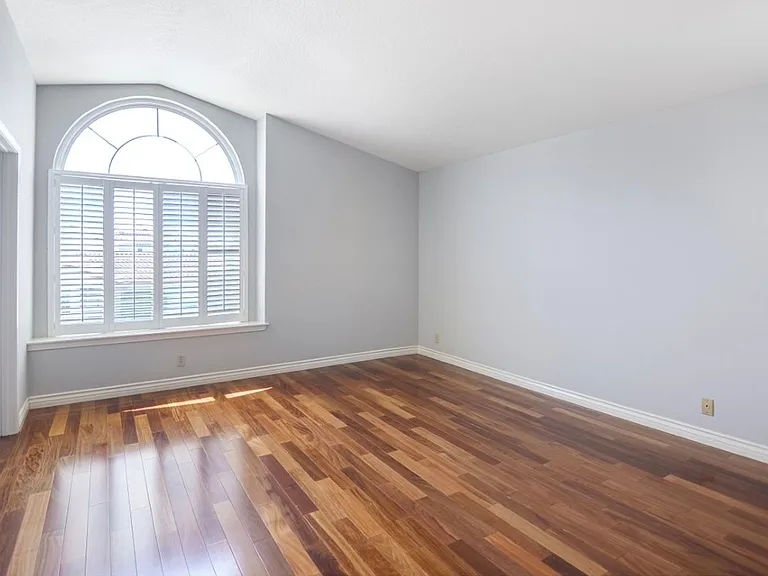 24241 Tama Ln — Photo 23