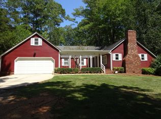 105 Hunting Rd, Greenwood, SC 29646