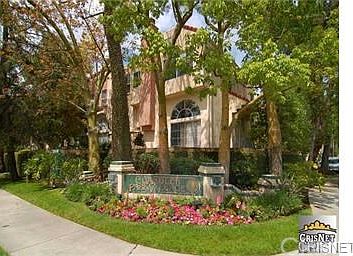 3rd image of 5420 Sylmar Ave APT 322