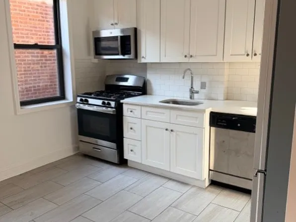 221 East 18th Street image 1 of 5