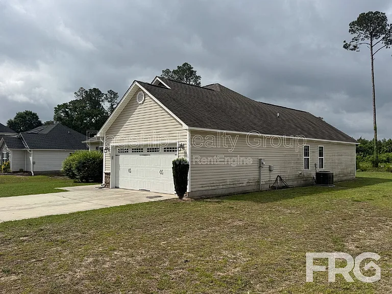 118 Quail Hollow Dr — Photo 2
