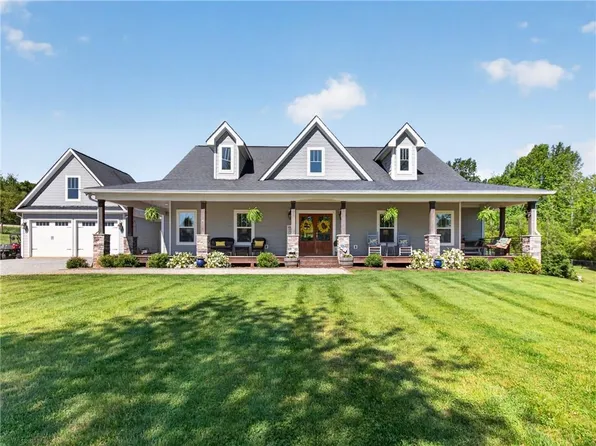 6920 Holly Springs Rd, Clermont, GA 30527