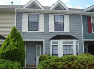 1040 Thorn Woode Ln, Stone Mountain, GA 30083