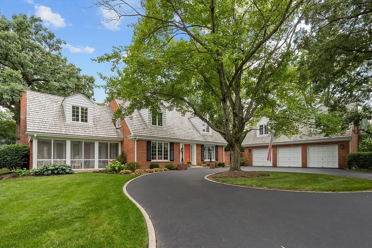 979 Verda Ln photo 1