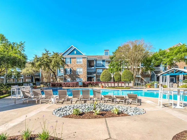 The Grayson at Baybrook — Photo 11