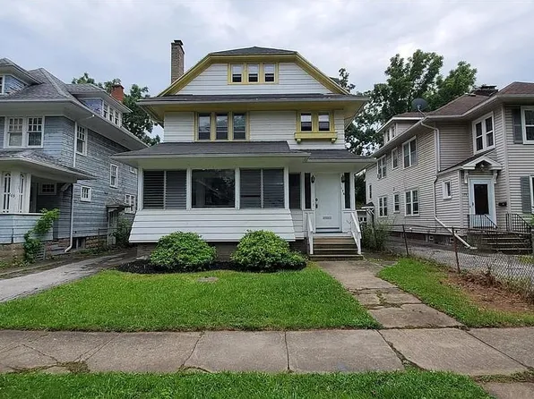175 Genesee Park Blvd, Rochester, NY 14619