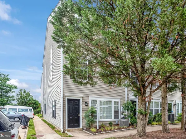 8191 Cockburn Ct #148, Lorton, VA 22079