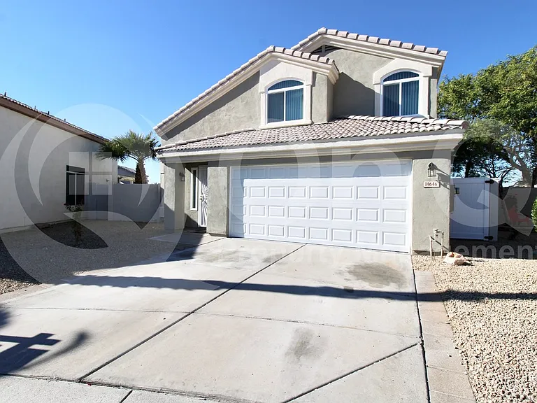 14646 N 90th Dr — Photo 2