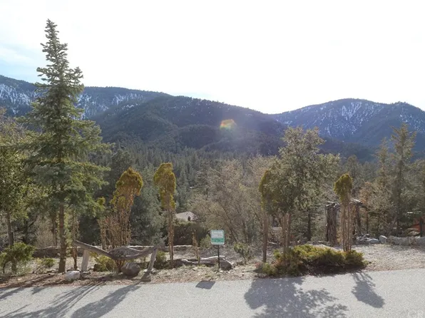 2416 Woodland Dr, Frazier Park, CA 93222