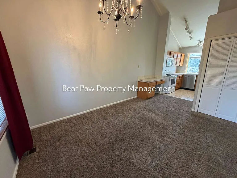 34772 Whispering Pines Trl — Photo 4
