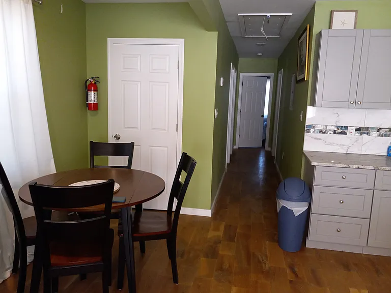 9 S 12th St #2 — Photo 3