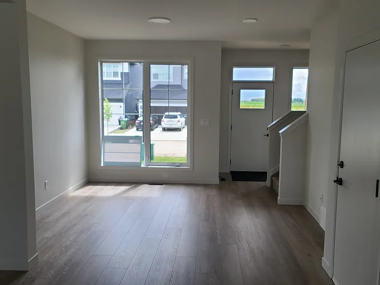 7120 50a Ave — Photo 6