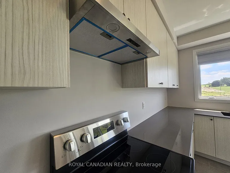233 Leslie Davis St — Photo 16