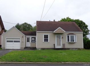 107 Wells Pl, Utica, NY