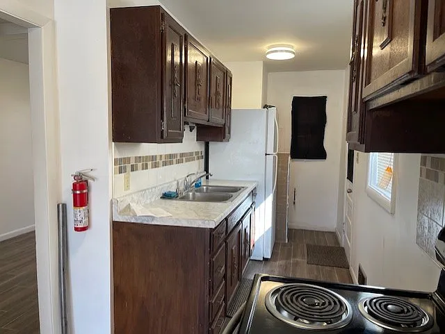 730 Arapahoe St #A — Photo 4