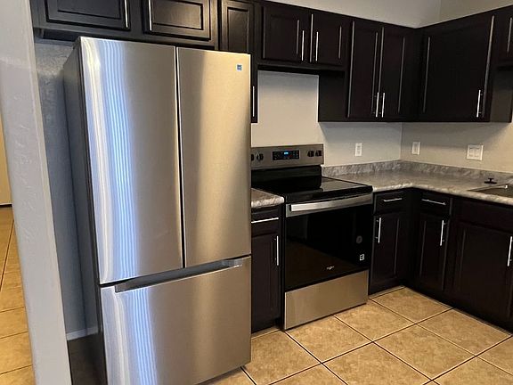 5th image of 1622 S 31st Ave Unit 3
