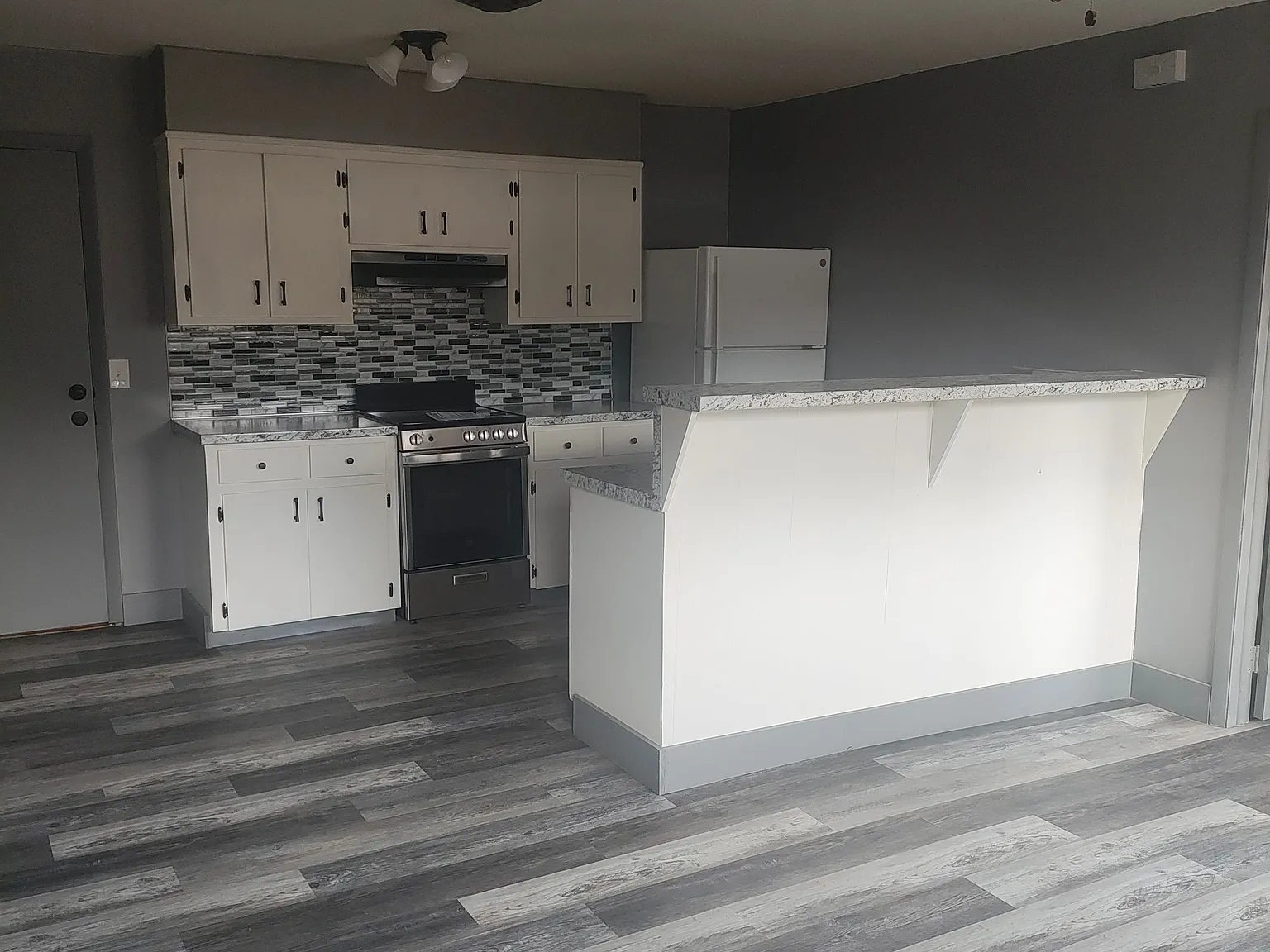 111 Ocoee St — Photo 4