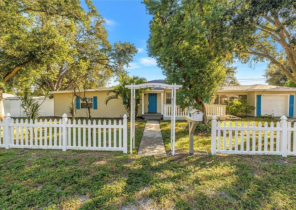 1st image of 10804 SEMINOLE DRIVE N