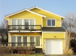 105 Edgemont Dr, Loch Arbour, NJ 07711