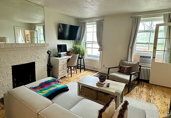 Rented by Douglas Elliman | media 10