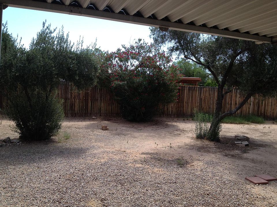 2nd image of 3911 S Lazy Palm Dr