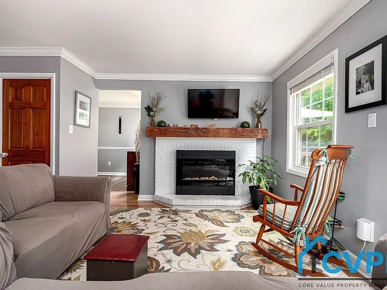 1609 Forest Hill Ct — Photo 9