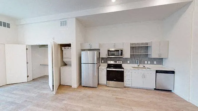 SevenO2 Main Apartments — Photo 107
