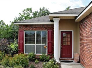 1029 Bridgetowne Ln, Breaux Bridge, LA 70517
