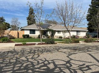 2159 Alcott St, Tulare, CA 93274