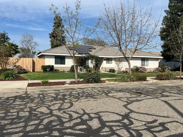 2159 Alcott Street, Tulare, CA 93274