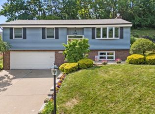 1050 Norsis Dr, Pittsburgh, PA