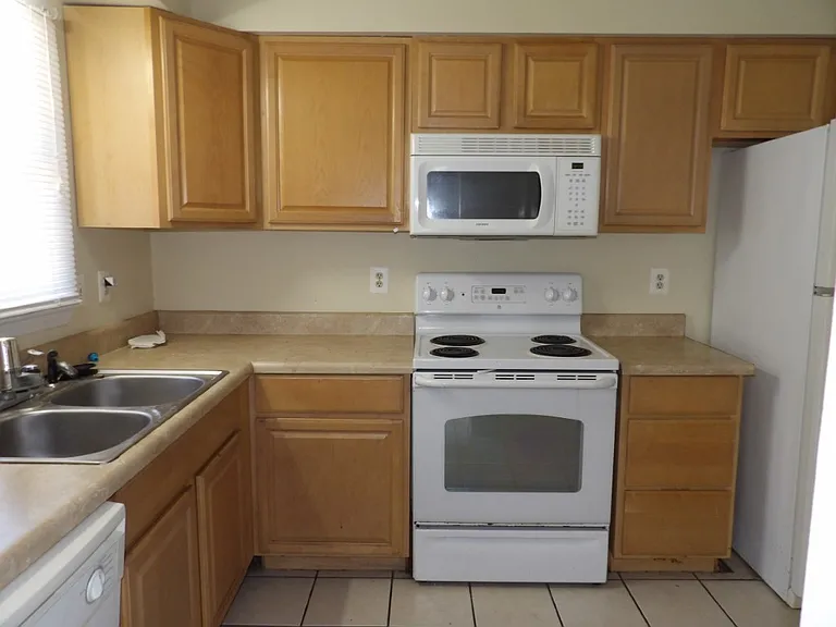 1025 Carolina Pines Blvd #S-4 — Photo 3